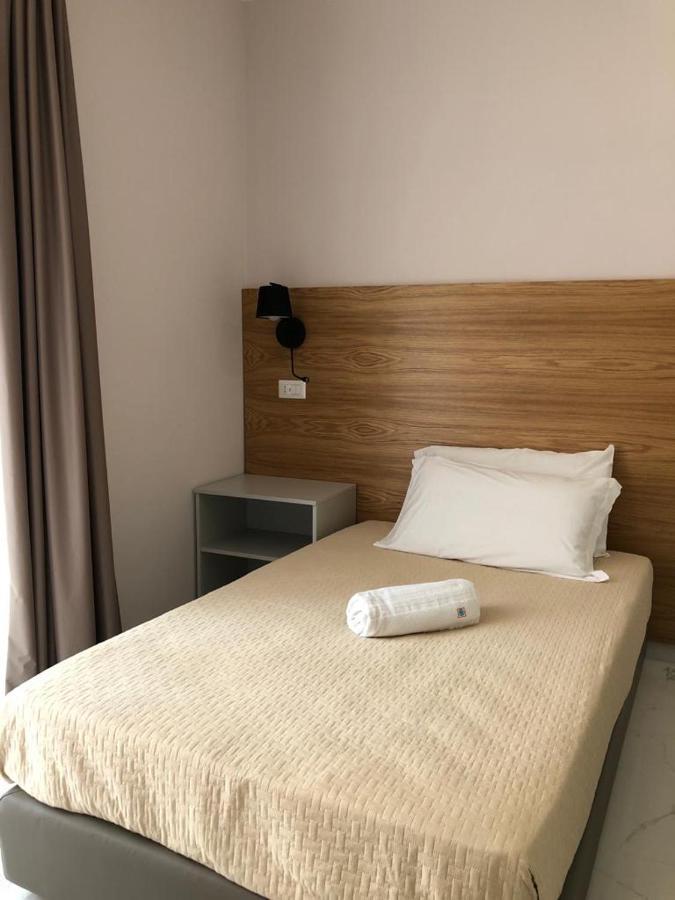 Albergo Milazzo Inn Aimori Bagian luar foto