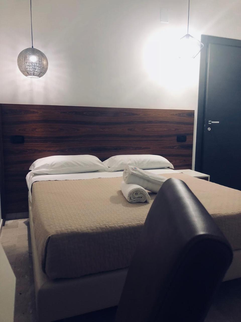 Albergo Milazzo Inn Aimori Bagian luar foto
